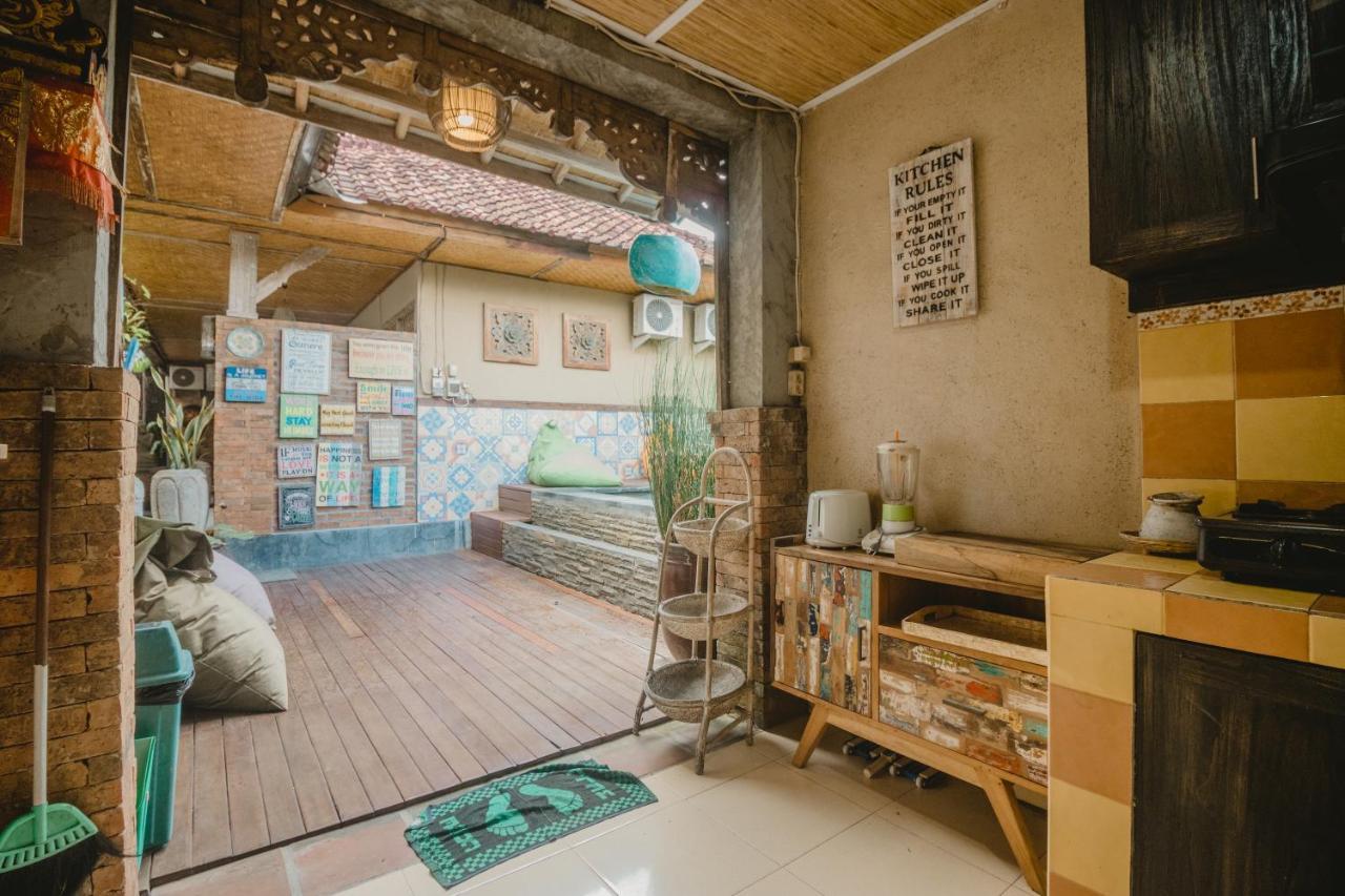 Samblung Mas House Apartment Денпасар Екстериор снимка